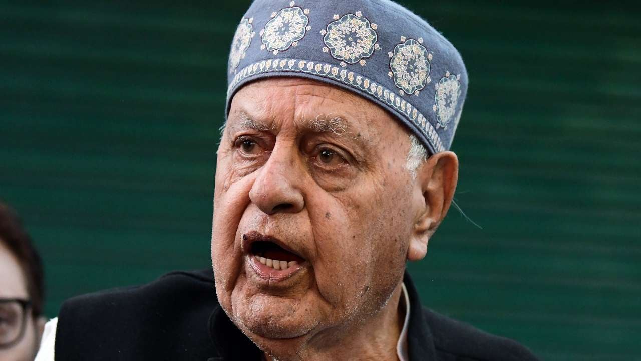 ‘द कश्मीर फाइल्स’ ही कश्मीरी पंडितों की हत्या का मुख्य कारण ! फारुख अब्दुल्ला ने दिया बयान