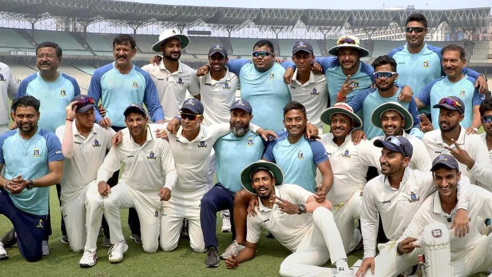 रणजी ट्रॉफी : बंगाल टीम से खेलेंगे खेल मंत्री, मोहम्मद कैफ भी होंगे टीम का हिस्सा