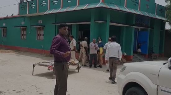 रेलवे भर्ती घोटाला : लालू  यादव की बहन के आवास पर भी सीबीआई का छापा