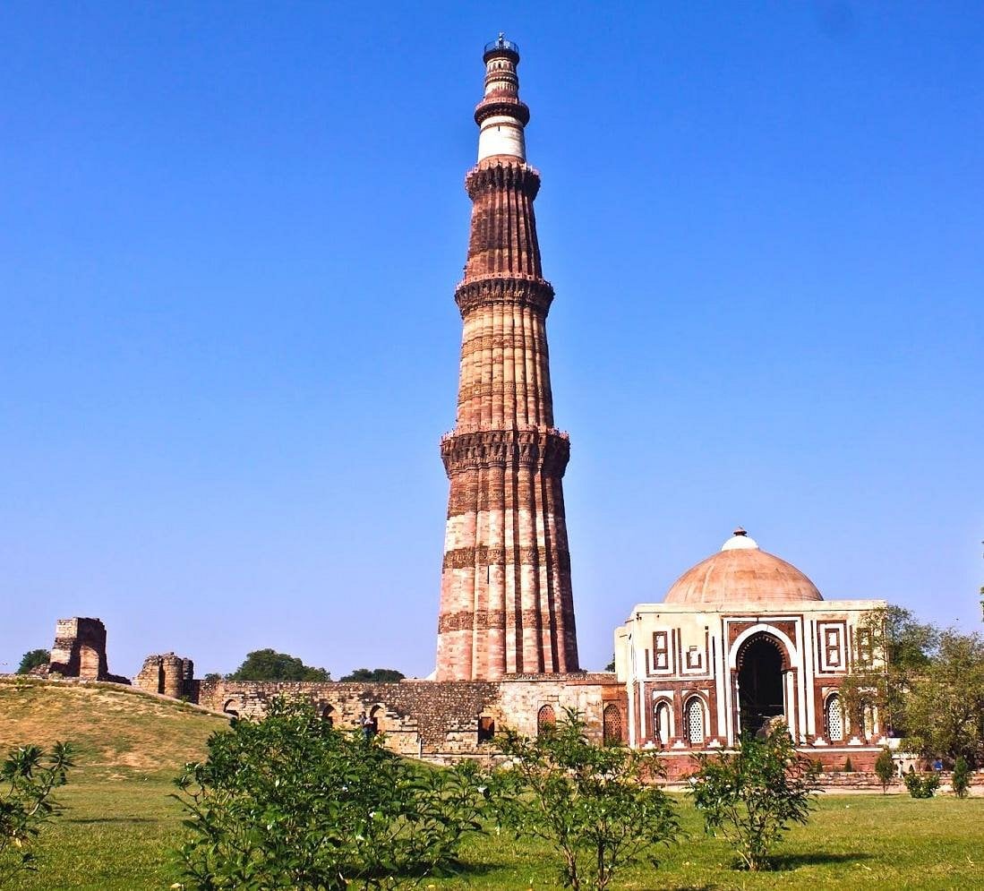 कुतुबमीनार परिसर में होगी खुदाई, मूर्तियों की कराई जाएगी  Iconography