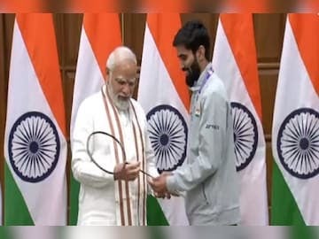 थॉमस कप के विजेताओं से प्रधानमंत्री ने की मुलाकात, कहा -  खिलाड़ियों को हर संभव मदद देंगे