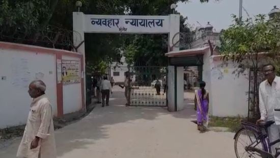 एके-47 मामले में दो अभियुक्तों को 10-10 वर्ष की सजा, 2-2 हजार आर्थिक जुर्माना भी