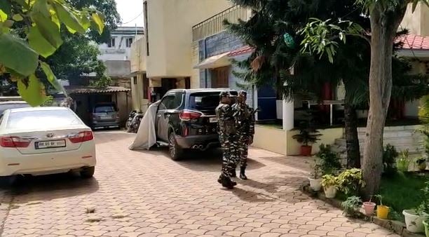 Breaking : दुर्गा डेवलपर्स सहित छह जगहों पर एक साथ ईडी की छापेमारी