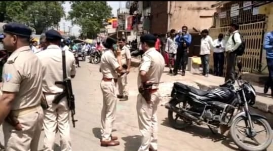 BIG BREAKING : राजधानी के चर्चित कारोबारी कमल भूषण की गोली मारकर हत्या, दो अपराधियों की पहचान
