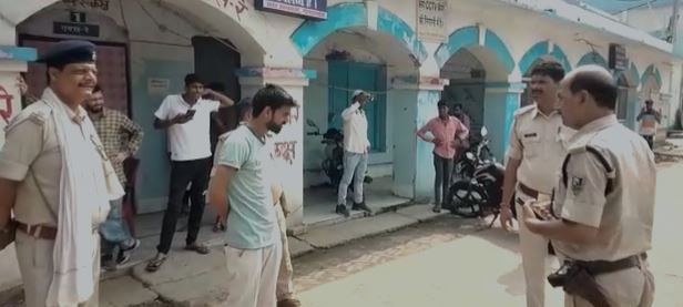 मॉब लिंचिंग : चोरी के आरोप में युवक की पीट-पीट कर हत्या, सभी आरोपी फरार