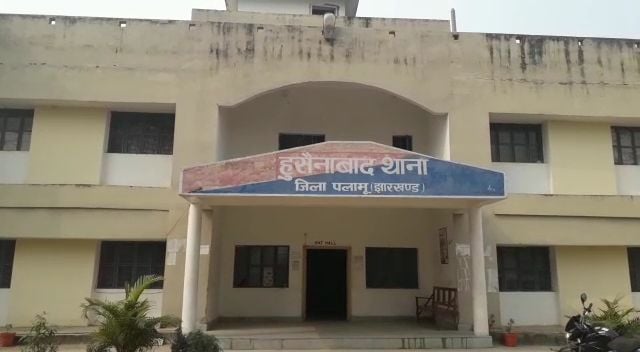 नई नवेली दुल्हन  प्रेमी संग फरार, प्राथमिकी दर्ज , कॉलेज के शिक्षक पर संदेह