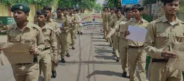विश्व पर्यावरण दिवस पर एनसीसी  कैडेट्स ने निकाली जागरूकता रैली