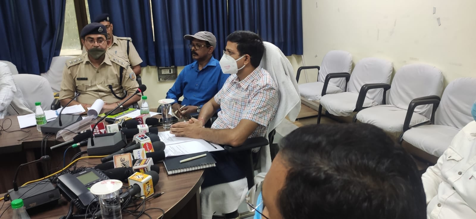 मांडर विधानसभा उपचुनाव:  14 प्रत्याशी के भाग्य का फैसला करेंगे 354877 वोटर, बने 433 बूथ