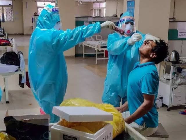 CORONA: पिछले दो सप्ताह में कई राज्यों में बढ़े केस, देश भर में 36,267 मामले, झारखंड में 50 मरीज पॉजेटिव