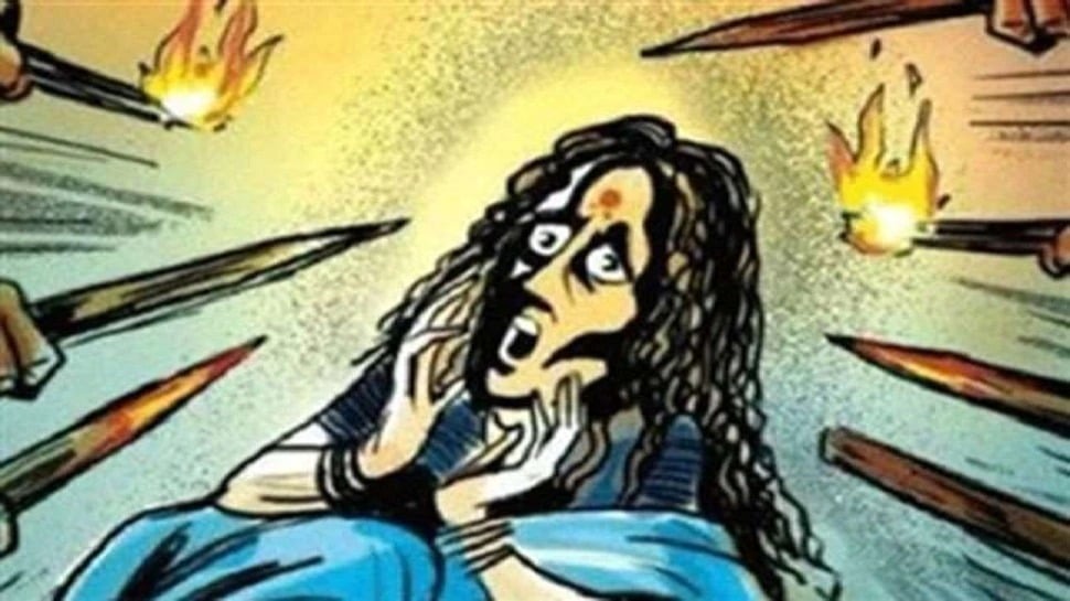 BREAKING: डायन बिसाही के आरोप में पहले महिला को लाठी-डंडों से पीटा, फिर खिला दिया जहर - आगे क्या हुआ, पढ़िये
