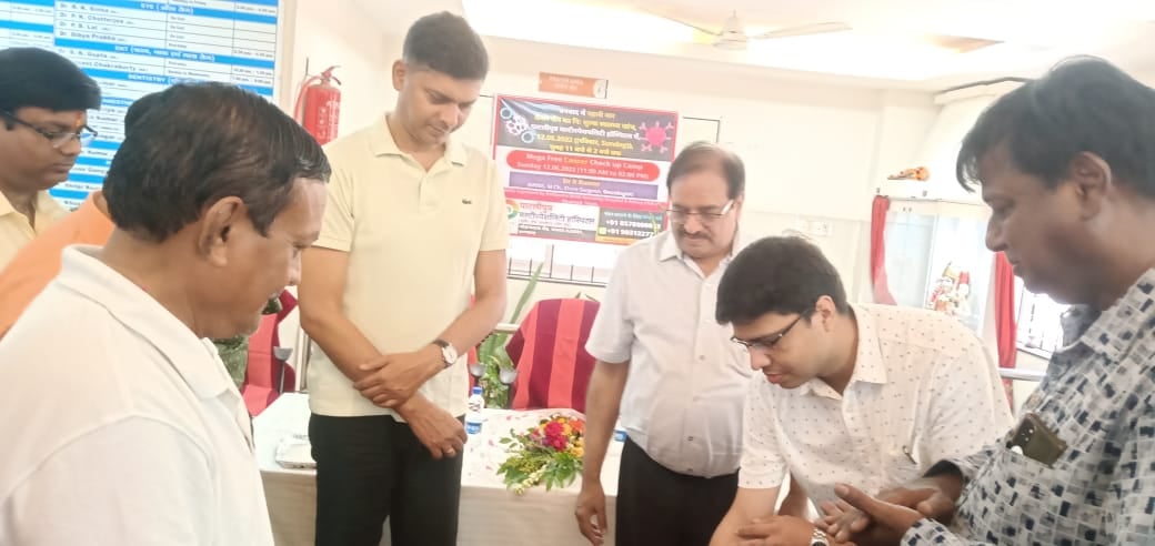 नेक पहल:   DHANBAD में 104 लोगों की नि:शुल्क हुई कैंसर जांच