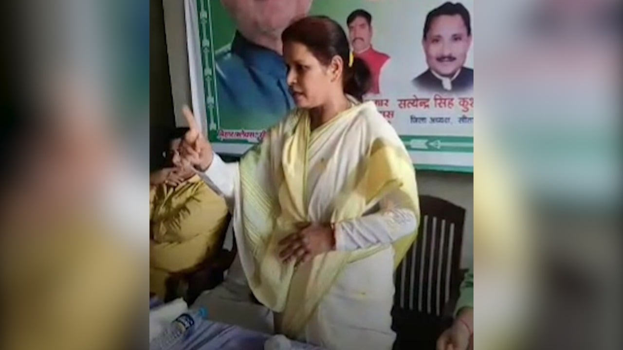 सत्ताधारी दल से जुड़ी बिहार की पूर्व मंत्री ने खुलेआम नेताओं को खरीदने की लगाई बोली, जानिये क्या है मामला