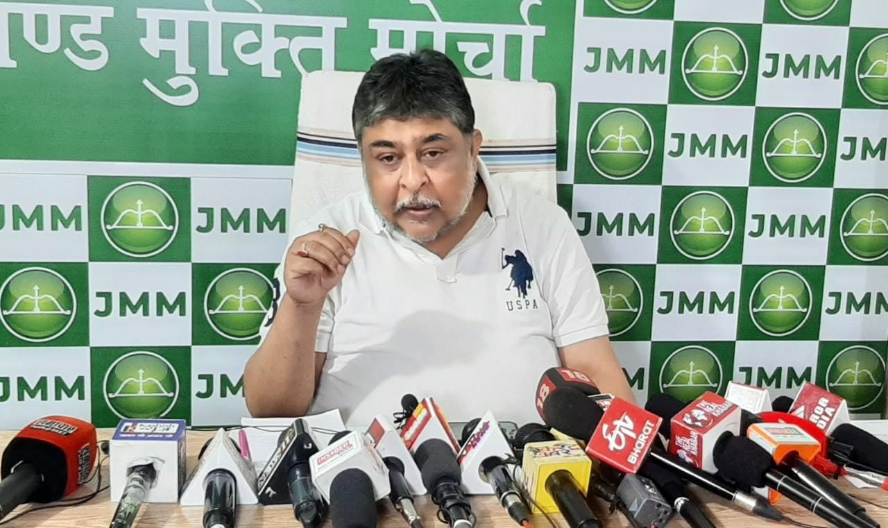 अग्निपथ के नाम पर बेरोजगार युवाओं को बेवकूफ बना रही मोदी सरकार : झामुमो