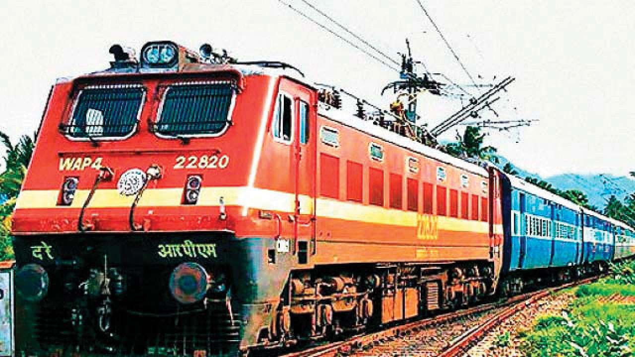 जम्मूतवी और पूर्वा एक्सप्रेस हावड़ा से खुली विलंब से देर रात पहुंचेगी कोडरमा, जानिये और ट्रेन के टाइम टेबल