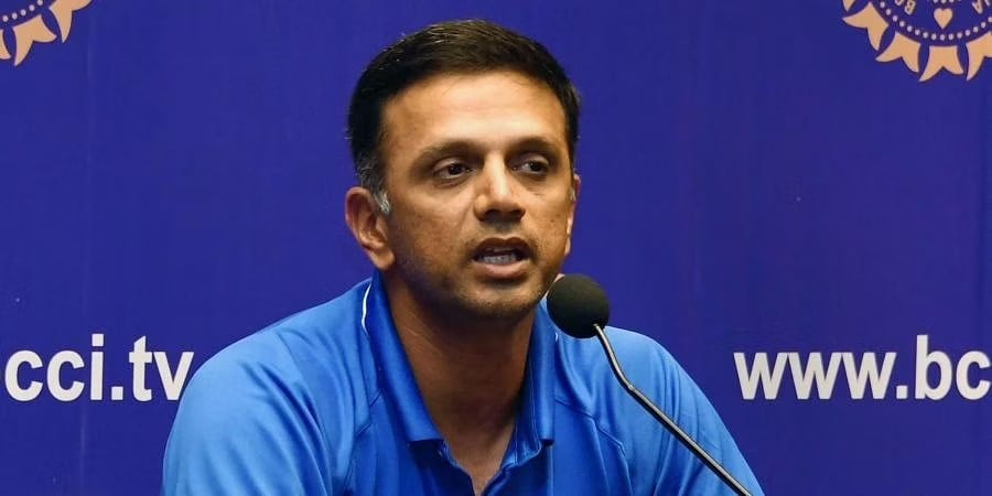 टीम इंडिया में कोचिंग के आपने अनुभव पर राहुल द्रविड ने ली चुटकी, कहा-  पिछले 8 महीनों में 6 कप्तान देखे