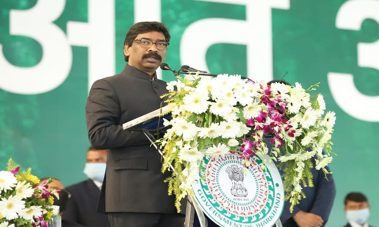 आदिवासी छात्रों का विदेश में शिक्षा लेने का सपना हुआ साकार , इंग्लैंड की 5 यूनिवर्सिटी में  शिक्षा के लिए 6 छात्र चयनित