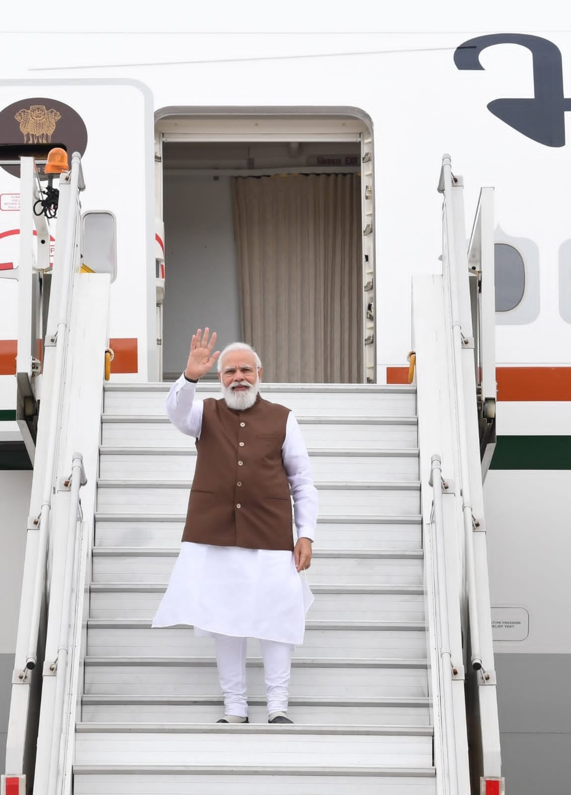 प्रधानमंत्री नरेंद्र मोदी अमेरिकी दौरे पर रवाना, कई अहम बैठक में लेंगे भाग.