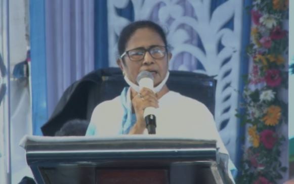 सीएम ममता बनर्जी बोलीं - भाजपा के विरोध में बोलने पर केंद्रीय जांच एजेंसी का भय दिखा रही केंद्र सरकार