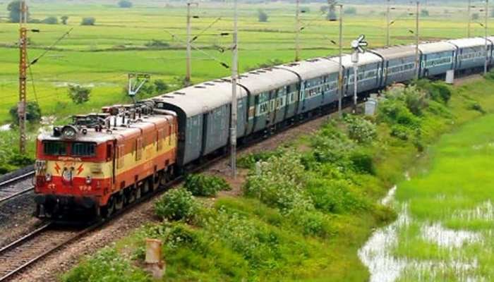 आरा-रांची एक्सप्रेस जाएगी छपरा तक, गंगा दामोदर ट्रेन को बक्सर तक चलाने की मांग