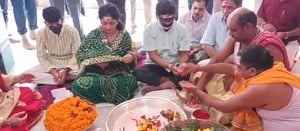 PM का देवघर दौरा : बाबानगरी पहुंचे सीएम , राज्य के बड़े अधिकारियों के साथ की हाई लेवल मीटिंग, श्रावणी मेला की भी समीक्षा