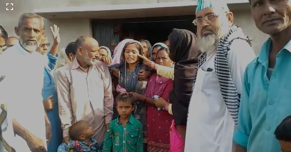 नदी में डूबते बेटे को पिता ने बचा तो लिया, लेकिन खुद डूबने से नहीं बच पाएं