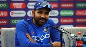 विराट कोहली के फॉर्म पर एक्सपर्ट खड़े कर रहे सवाल , पर रोहित ने क्यों किया बचाव , पढ़िए पूरी खबर
