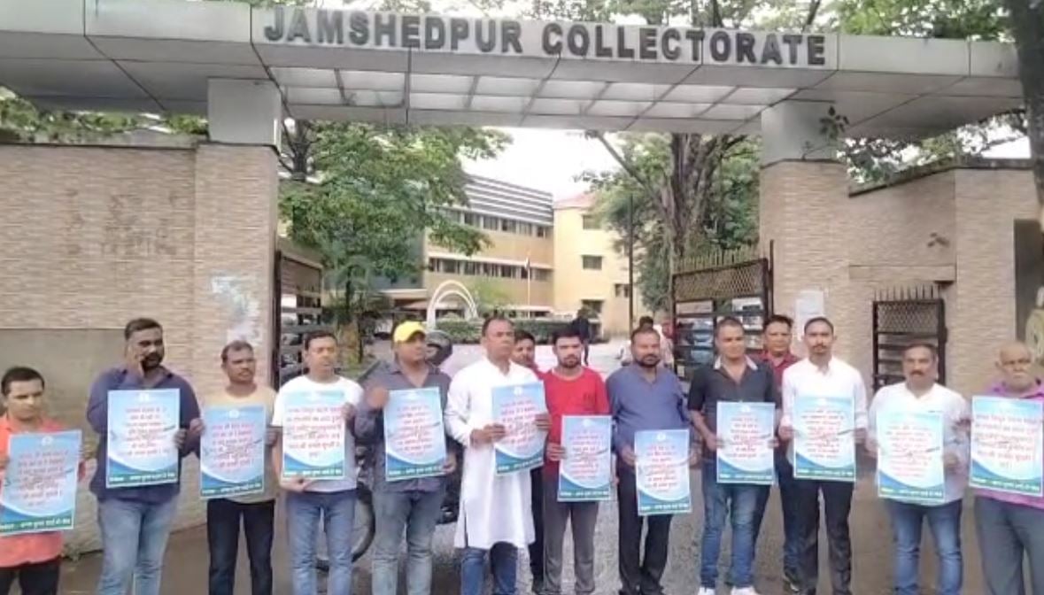 70 साल बाद धालभूमगढ़ एयरपोर्ट को फिर से चालू कराने की मांग