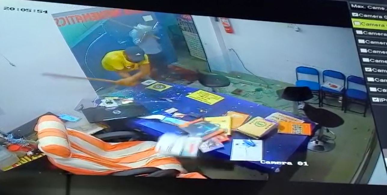 विद्या के मंदिर में हुआ बम से ह'मला, रंगदारी नहीं देने पर कोचिंग में की तोड़'फोड़