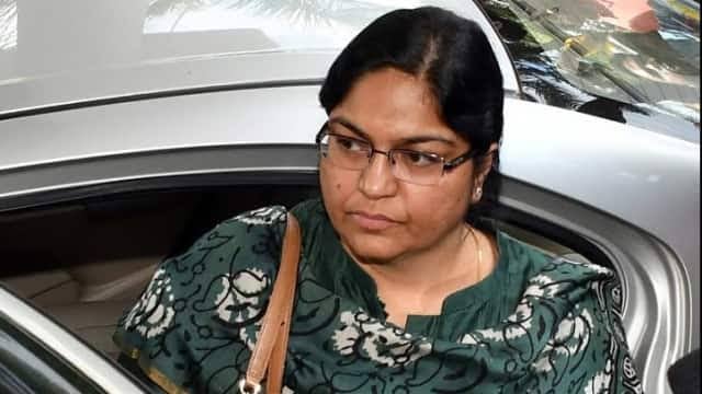 निलंबित IAS पूजा सिंघल को ED की विशेष कोर्ट से नहीं मिली राहत,   जमानत के लिए अब 26 जुलाई की सुनवाई का इंतजार