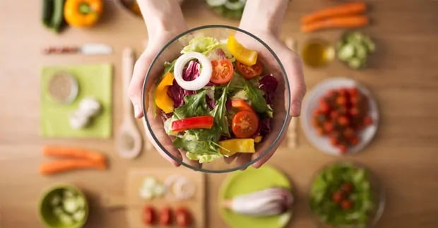 MONSOON DIET SPECIAL: रहना चाहते हैं इस मौसम में तंदरुस्त तो इनका करें जरूर सेवन