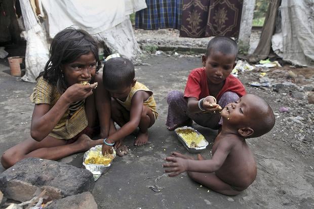 देश की 22 फीसदी आबादी गरीब, झारखंड की हालत और भी खराब