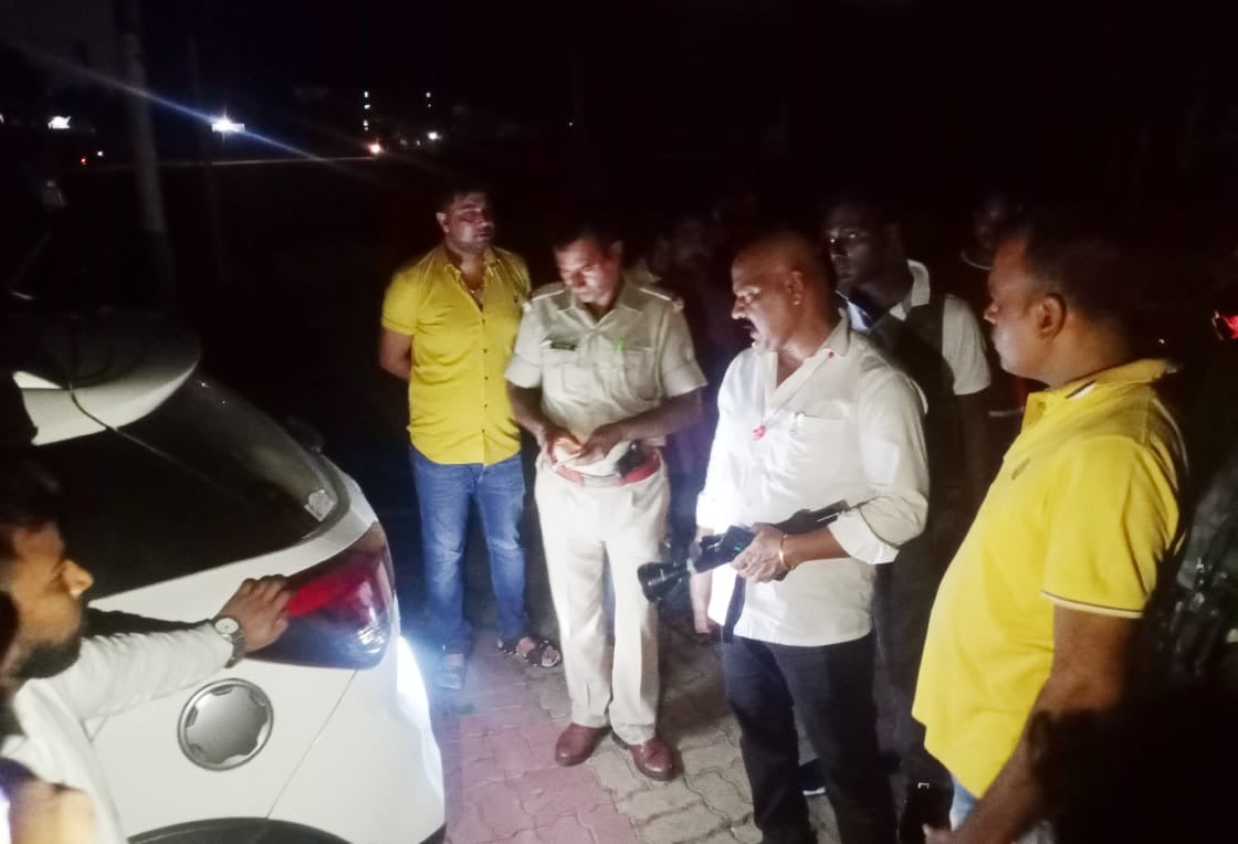 धनबाद  : संपति हड़पने के लिए महिला और उसके रिश्तेदार पर फायरिंग, गैंगस्टर फहीम खान के बेटे पर आरोप