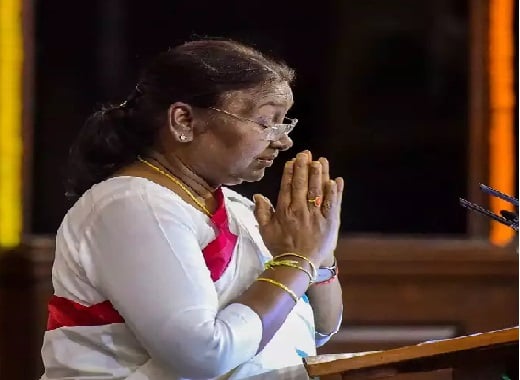 प्रथम आदिवासी राष्ट्रपति की तस्वीर देश के करीब 60 हजार पंचायतों में ही क्यों लगाई जाएगी, जानिये