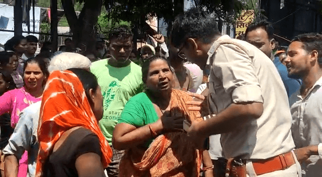 शहर के मॉल से मिला युवक का श'व, कई दिनों से था लापता