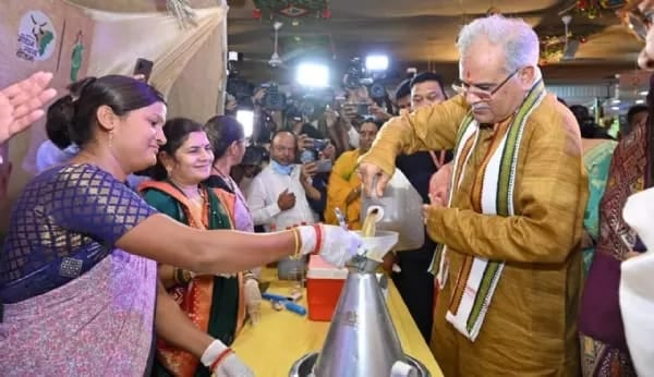 छत्तीसगढ़ सरकार ने गाय से जुड़ी किस योजना की शुरुआत की, मुख्यमंत्री भूपेश बघेल ने क्या कहा, जानिए