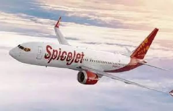 DGCA की चिंता को दूर करने का हो रहा प्रयास: स्पाइसजेट