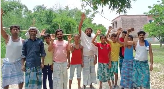 कटिहार में इलाका छोड़ने पर मजबूर हुए हजारों लोग, जानिये इसकी वजह