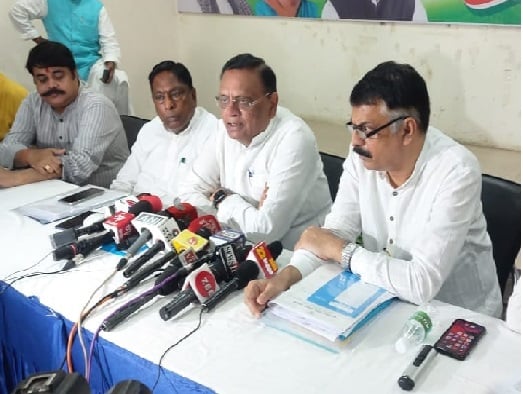 प्रदेश प्रभारी आए थे कांग्रेस के आपसी मनमुटाव सुलझाने, गए भाजपा पर गुस्सा उतारकर, पढ़िये अविनाश पांडेय क्या बोले
