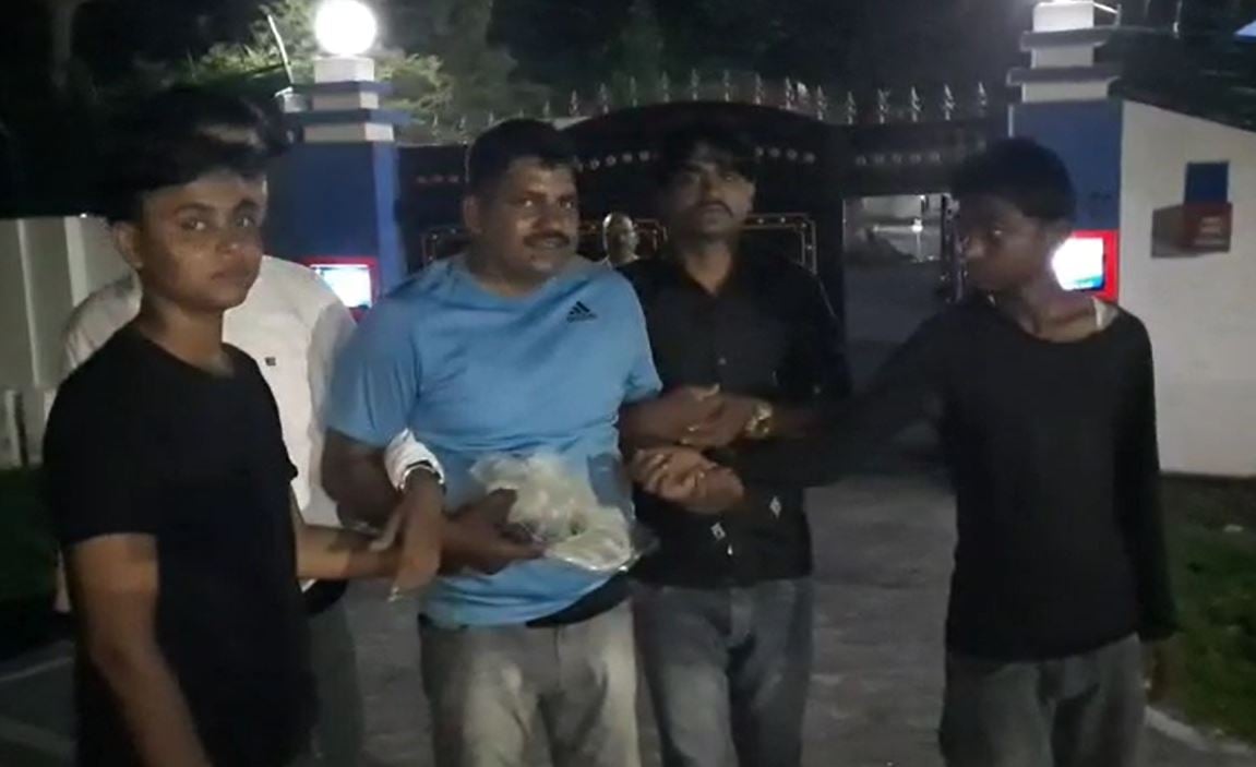 पैथोलॉजी लैब की आड़ में खू'न का काला कारोबार, ब्लड बेचकर नशा करते हैं युवा