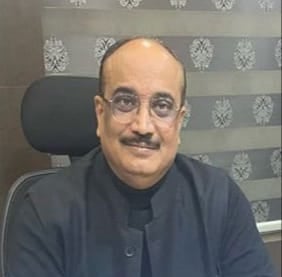 झारखंड हाई कोर्ट के अधिवक्ता लाखों रुपए के साथ कोलकाता में गिरफ्तार