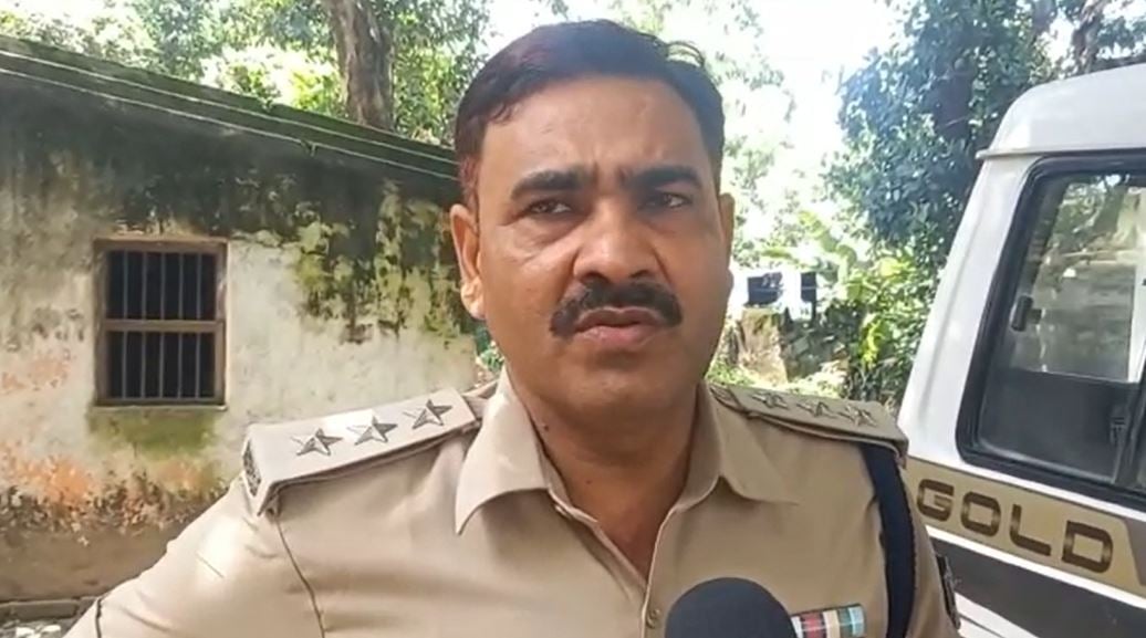 मवेशी चोरी करते रंगेहाथ धराया चोर, जमकर हुई धुनाई, इलाज के दौरान तोड़ा दम