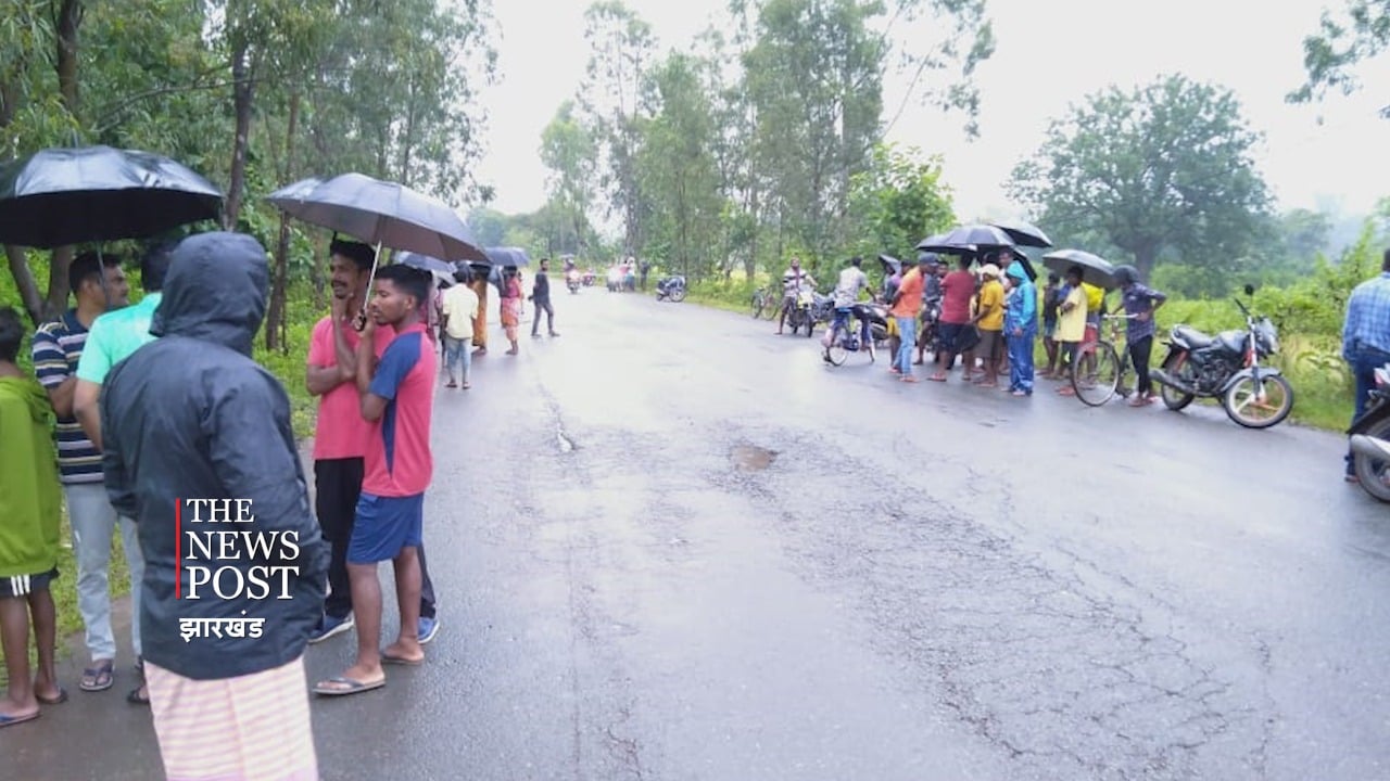 लौह अयस्क लदे टेलर के चालक-खलासी को अपराधियों ने मारी गोली ,खलासी की मौके पर मौत,  ट्रेलर लेकर हुए फरार