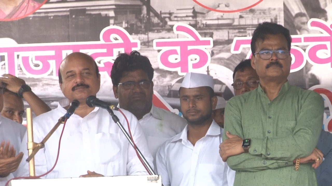 75 वीं वर्षगांठ पर 75 किमी पद यात्रा के तहत  सिंदरी से शुरू हुआ गौरव यात्रा