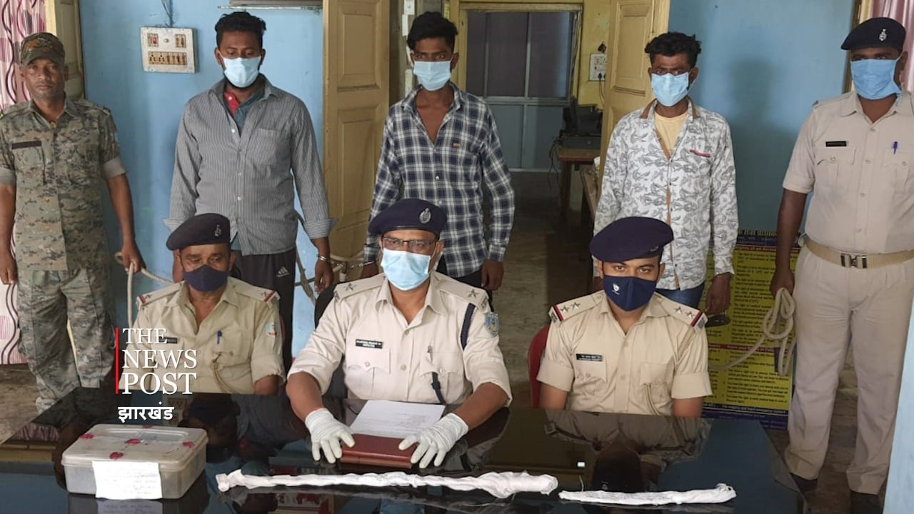 हत्या के तीन आरोपी गिरफ्तार, तलवार और भूजाली बरामद