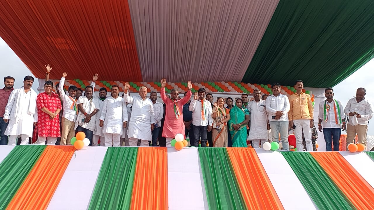 45 किलोमीटर की दूरी तय कर तिरंगा यात्रा पहुंची धनबाद , जानिए बाबूलाल मरांडी ने क्या कहा