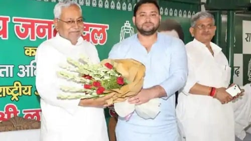 बिहार में NDA को फिर बड़ा झटका देने की तैयारी में महागठबंधन, जानिए अब क्या होगा