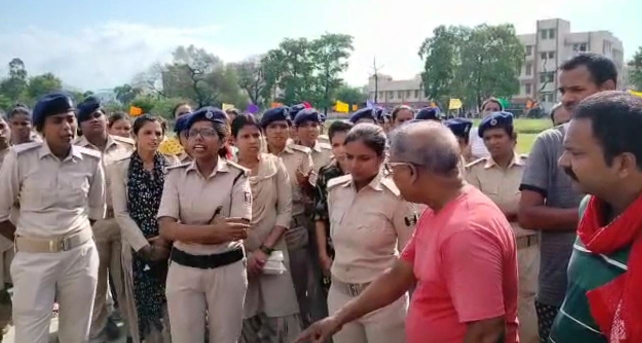 मुजफ्फरपुर: सिपाही कविता की रहस्यमय मौत का जिम्मेवार कौन- दो राज्यों की पुलिस क्यों है जांच में जुटी जानिये