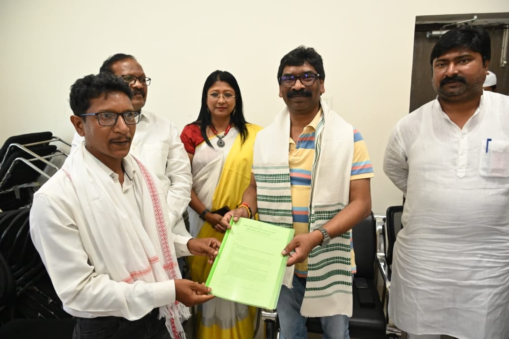 हम कहने में नहीं करने में विश्वास रखते हैं- सीएम हेमंत सोरेन ने आज क्यों और किससे ऐसा कहा