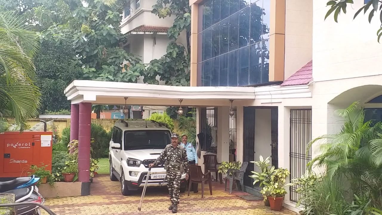 मनी लॉन्ड्रिंग और अवैध खनन मामले में रांची के 18 जगहों पर ईडी का छपा