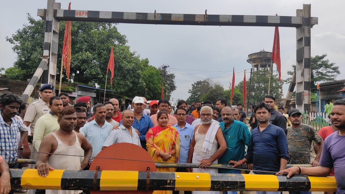 नई उम्मीद के साथ कल आंखें खोलेंगे जोड़ापोखर के बाशिंदे, आप भी जानिये क्यों